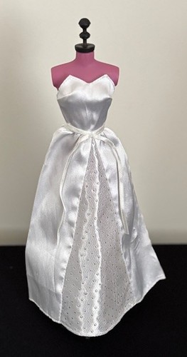 Vintage barbie dolls clothes - barbie,
