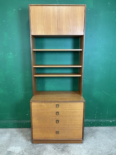 Plan form five wall unit - g,
