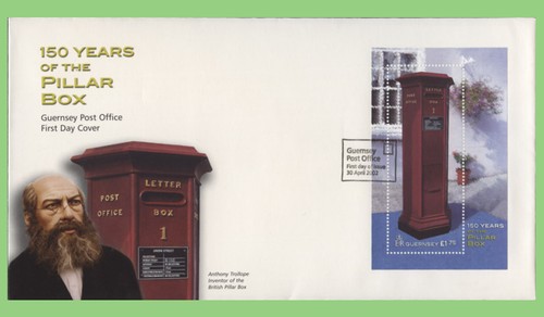 Guernsey 2002 pillar box set - pillar,