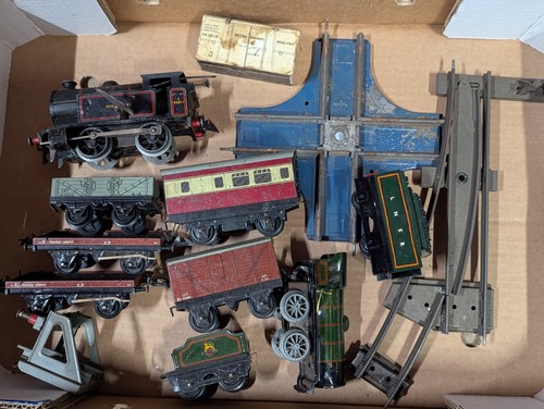 Gauge job lot - o,