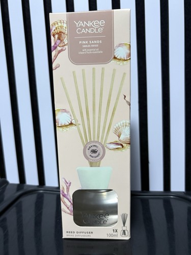 Yankee candle signature - candle,