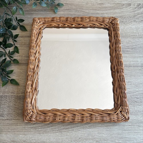 Vintage wicker varnished - wicker,