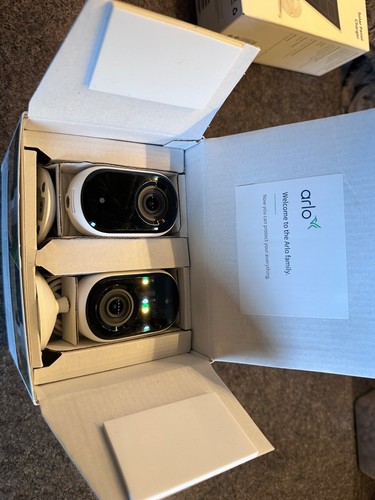 Arlo essential indoor two - indoor,