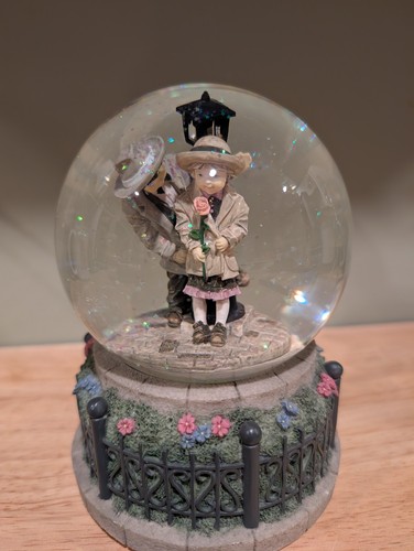 Vintage snowglobe kim anderson - kim,