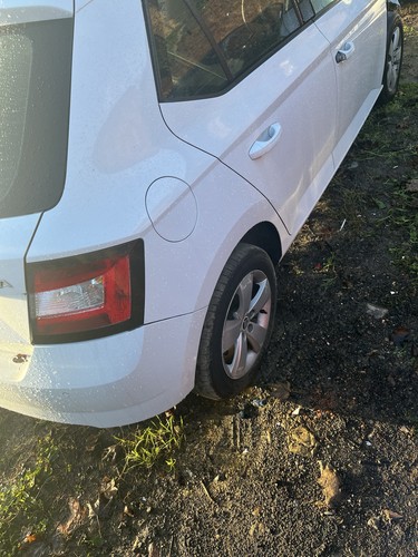 Breaking skoda fabia 2015 - ,