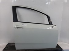 2014 FIAT PUNTO Mk3 5 Door Hatchback White O/S Drivers Right Front Door