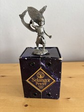 SELANGOR PEWTER BOY W KITE FIGURINE in box