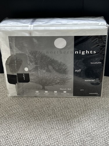 Northern nights single - single, white