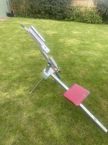 Clay pigeon trap - trap, shooting