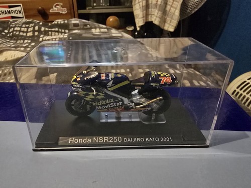 Scale model motorcycle - 24,