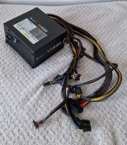 Corsair vs650 650w 9020098 - corsair,