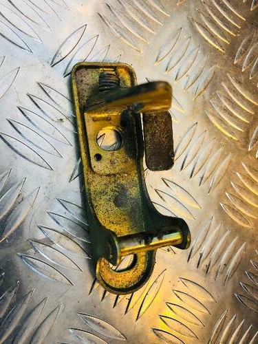 Porsche top latch bonnet 911 - top,