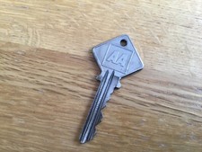 AA key