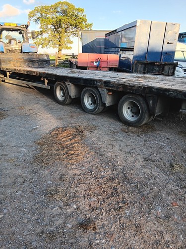 30ft low laoder - /bale, trailer