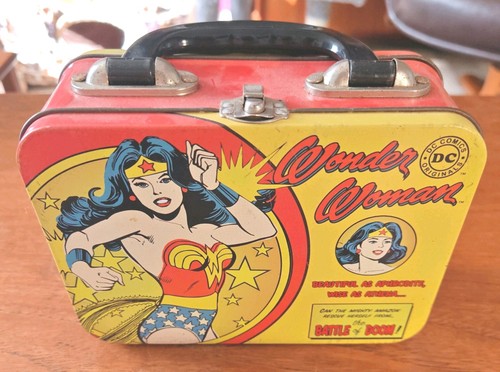 Vintage wonder woman comics - wonder, dc