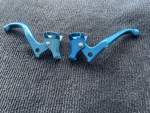 Pair blue dia - blue, bent