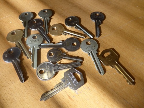 Vintage door keys mixed - keys,