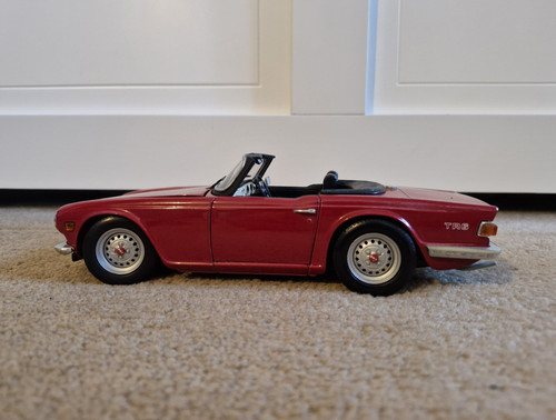 Ertl grand marques scale - 1/18,