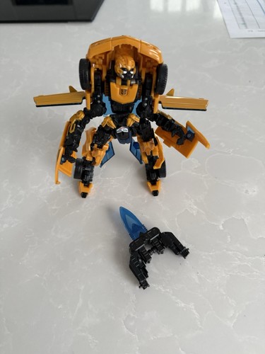 Transformers bumblebee action - transformers,