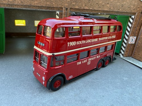 Corgi scale om43708 - scale,