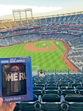 New York Mets Citi Field SGA Pop Up Homerun Apple Fan Baseball 19 sep Bobblehead