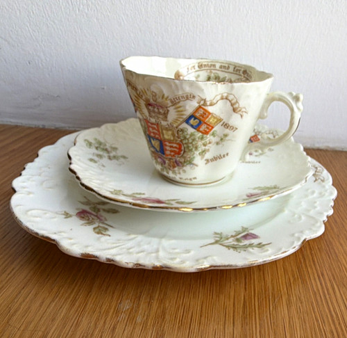 Aynsley queen victoria - queen,