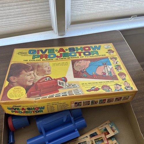Kenner give show projector - kenner's, give-a-show