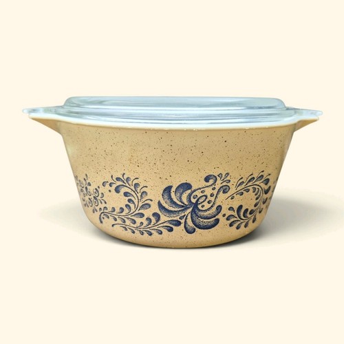 Vintage pyrex homestead - pyrex,