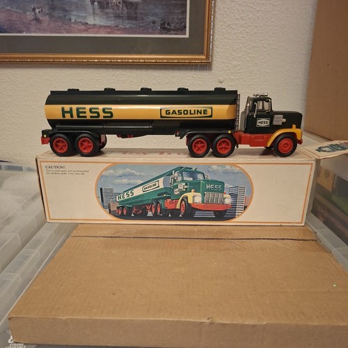 Vintage hess toys gasoline - toys,
