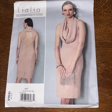 Vogue V1531 Dress Pattern Size
