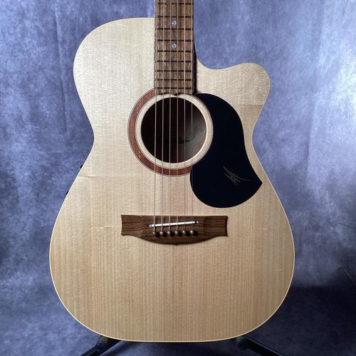 Maton performer - performer, (no260612)