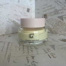 17. Vitamin Enriched Primer 25ml Healthy Glow Rich Moisturising BNWOB