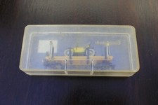 Egger Bahn yellow flatbed with car. Wagon h0e oo9 