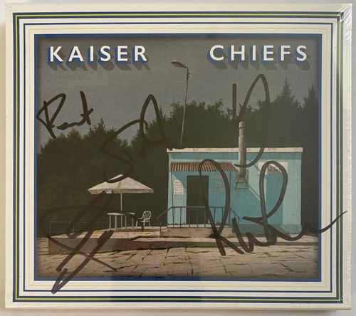 Kaiser chiefs hand signed - kaiser,