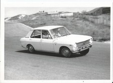 DATSUN 1000 SALOON c.1966 B/W