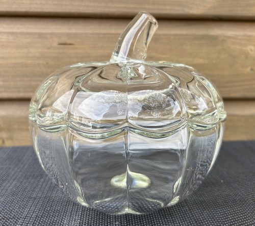 Large clear glass pumpkin - large,