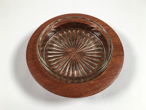 Vintage round wooden cambridge - round,