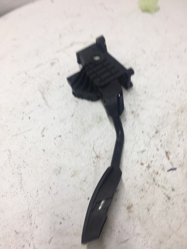 Vauxhall corsa accelerator - corsa,