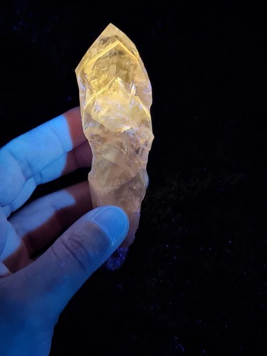 Powellite amethyst rough point - amethyst,