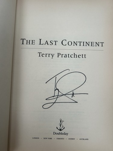 Signed terry pratchett the - terry,