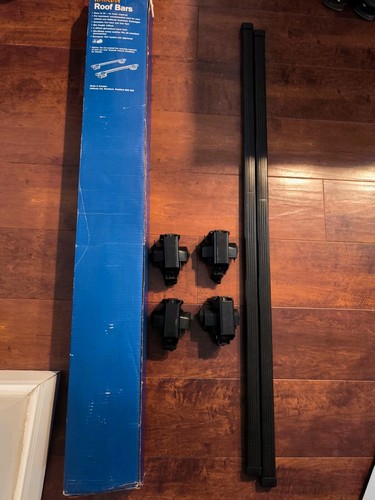 Halfords roof bars - roof,