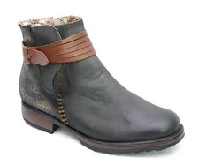 Bunker Women's Boots Dung -