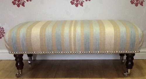 New footstool laura - a,