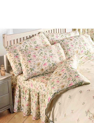 Cottage garden fitted valance - cottage,