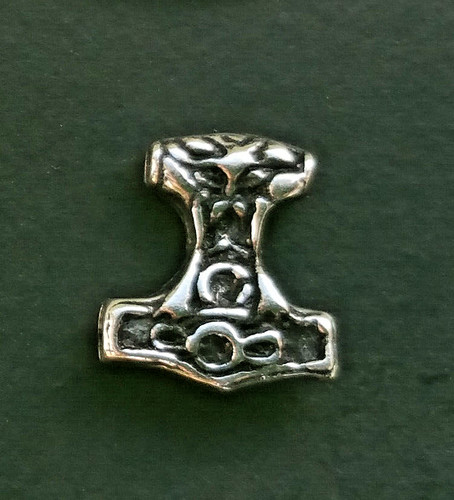 Thor hammer ear - hammer, stud