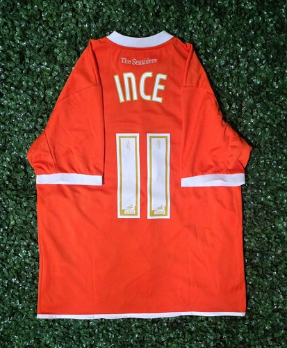 Blackpool tom ince - ince", 2013/2015