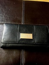 EPISODE black leather purse