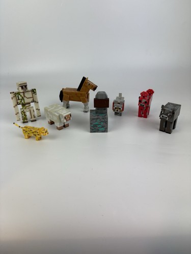 Minecraft action figure bundle - action,