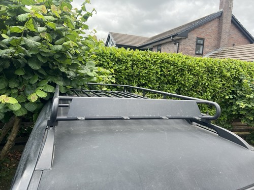 Roof rack land - roof,
