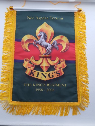 King regiment pennant flag - king's,